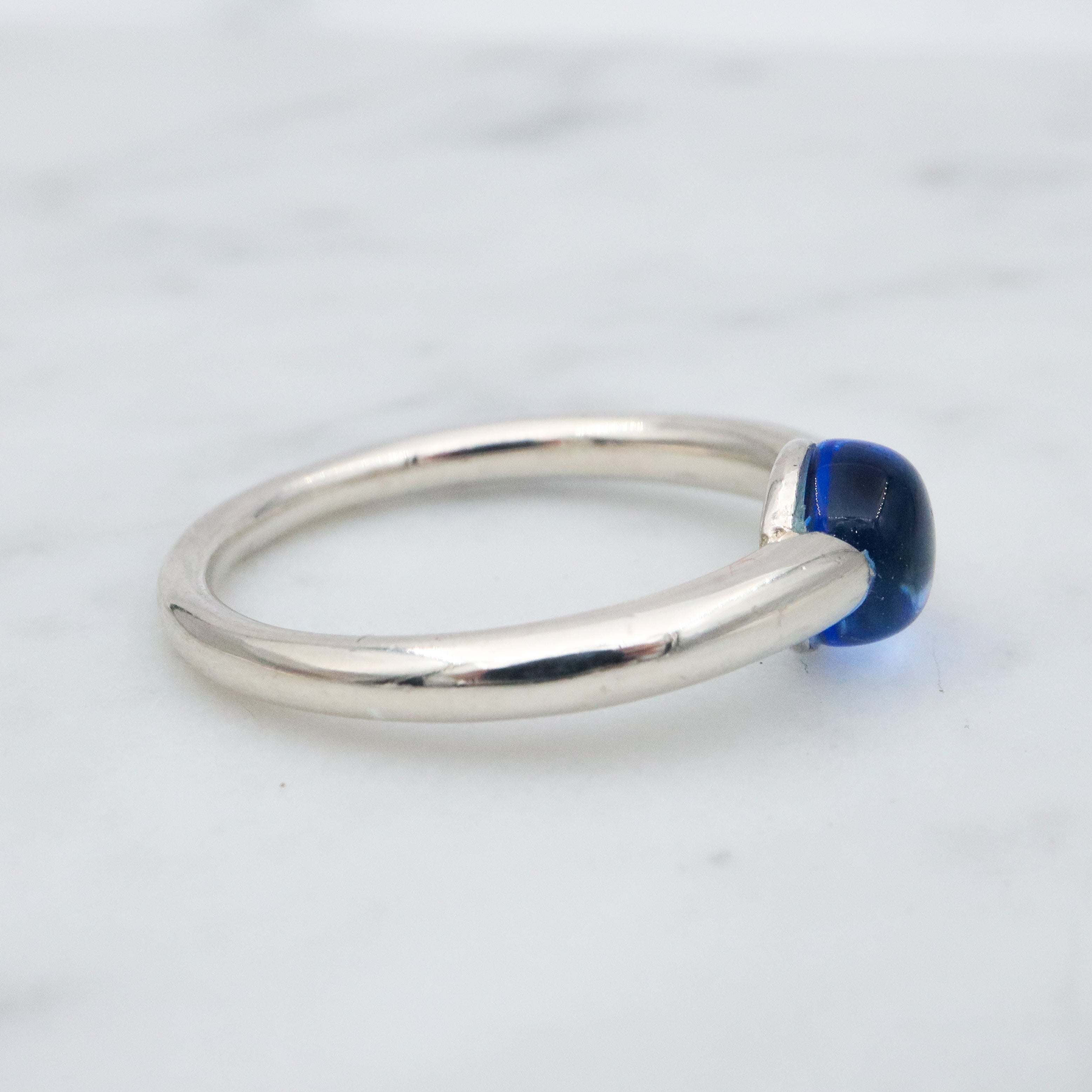 vintage Pomellato sterling blue glass ring, size 8.5